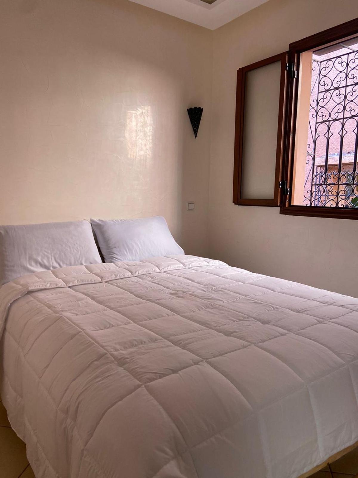 Private 3ch Salon, Salon Cinema, A Jemaa El Fna * مراكش