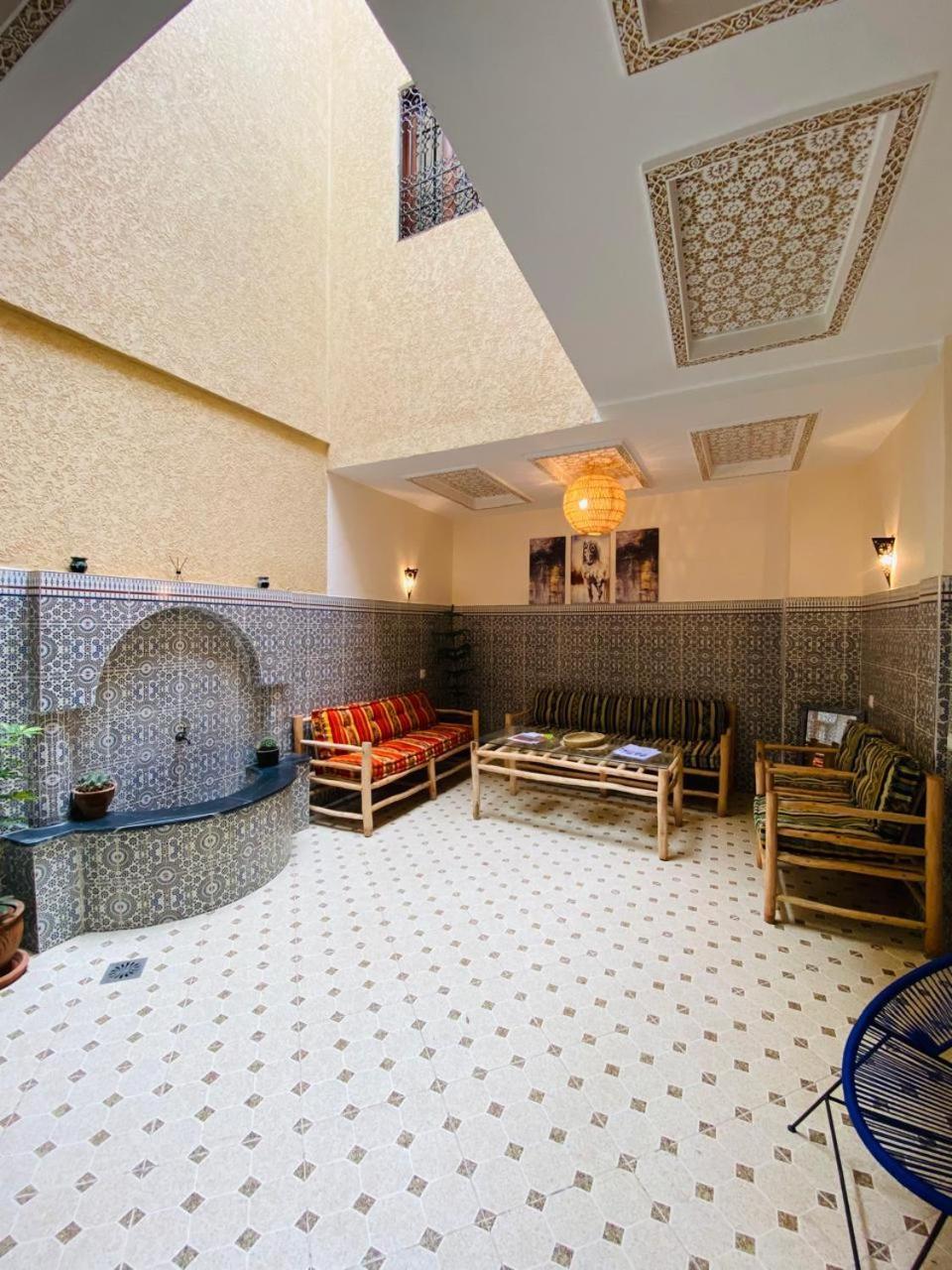 Private 3ch Salon, Terrasse Avec Jacuzzi , A Jemaa El Fna Hébergement de vacances Marrakesh